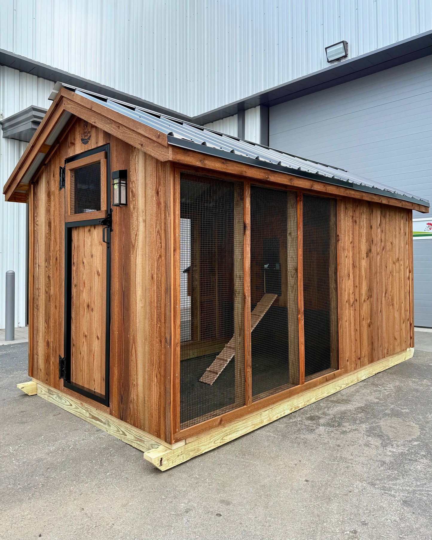 Pioneer Raised Floor