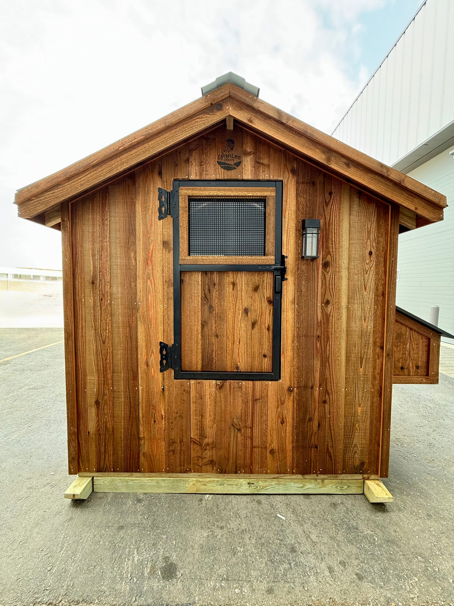 Pioneer Raised Floor