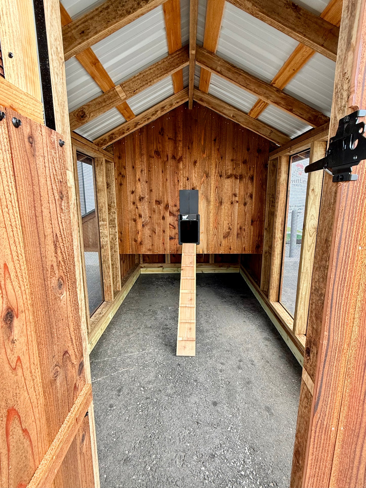 Pioneer Raised Floor